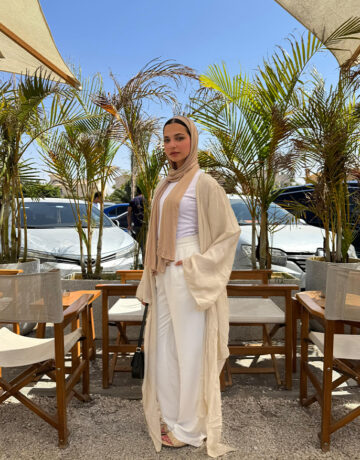 Zahraa Cardigan-Beige